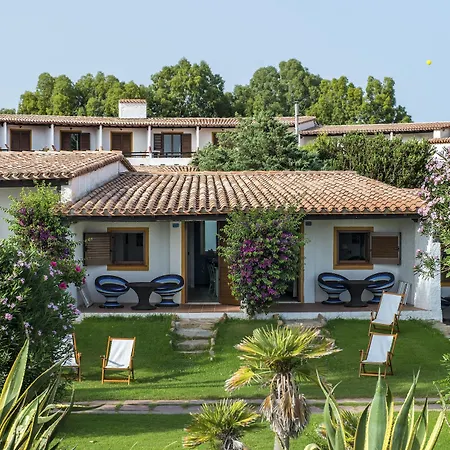 Aparthotel Cormoran 4*