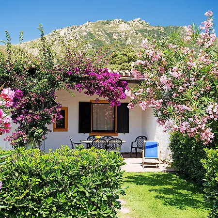 Hotel apartamentowy Cormoran Villasimius
