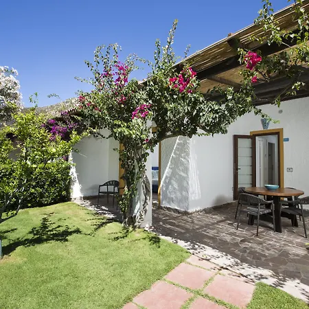 Cormoran 4* ヴィッラシミーウス