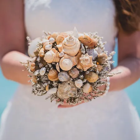 Cormoran アパートホテル 4*